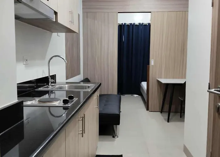 Apartment Sm Mall Of Shore 2 Residences Tower 3 Unit 746 Pasay Provide Full Names Of Pax Staying In Unit *