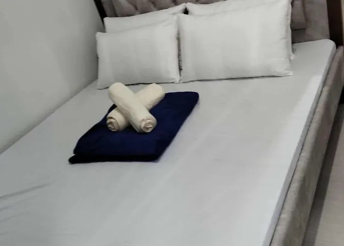 Sm Mall Of Shore 2 Residences Tower 3 Unit 746 Pasay Provide Full Names Of Pax Staying In Unit Apartment *