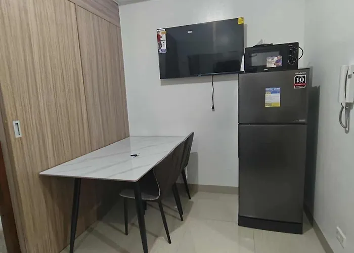 Sm Mall Of Shore 2 Residences Tower 3 Unit 746 Pasay Provide Full Names Of Pax Staying In Unit Manila